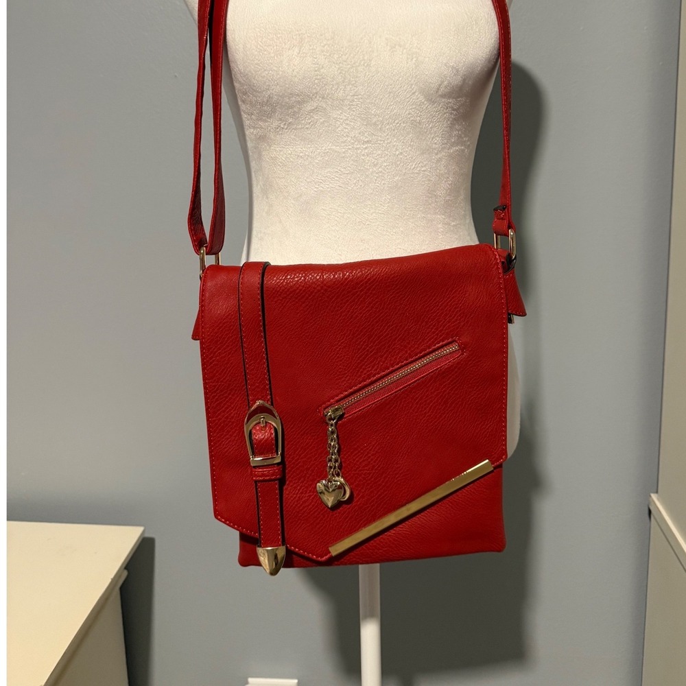 Mia K Collection Red Vegan Leather Crossbody Bag Gold Heart Messenger Purse